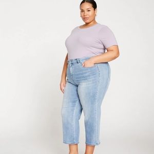 Universal Standard Bae Boyfriend Crop Jeans